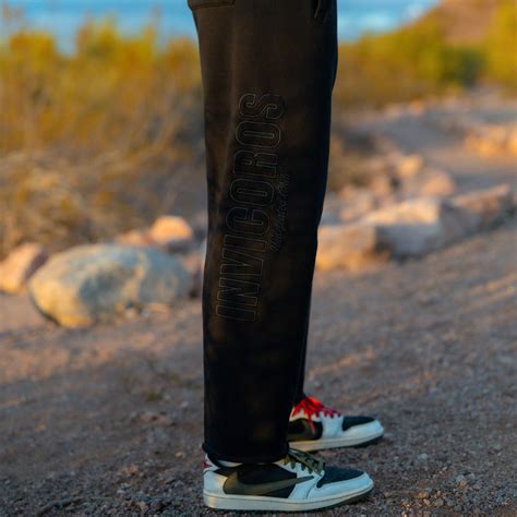 Invicoros: Premium Gym & Athletics Wear for Men & Women | Fit & Style ...