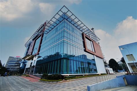 Data center services in India | Green Data Center | Data Center Solutions