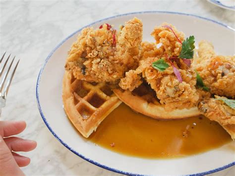 Where to Eat and Drink in Lincoln Square - Eater Chicago