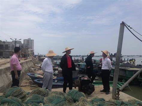 湛江市农业农村局领导“五一”期间深入基层检查安全稳定工作