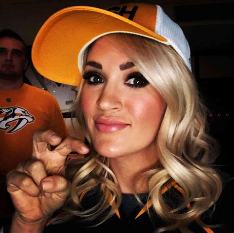 Carrie Underwood Speaks About Injuries After Fall
