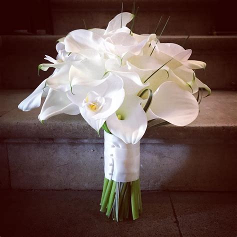 Calla Lily Bouquet Uk at Caitlyn Tooth blog