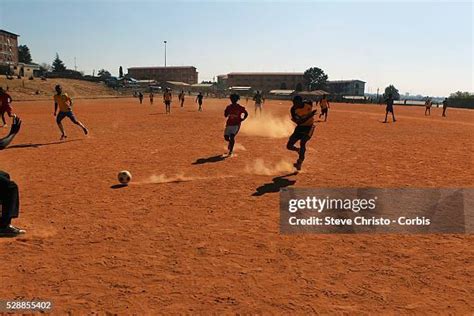 Dirt Sportsfield 的图像结果