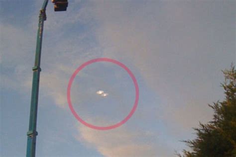 美国再次公布UFO视频，并得到官方证实，有可能是“真实”存在|官方|录像|外星人_新浪新闻