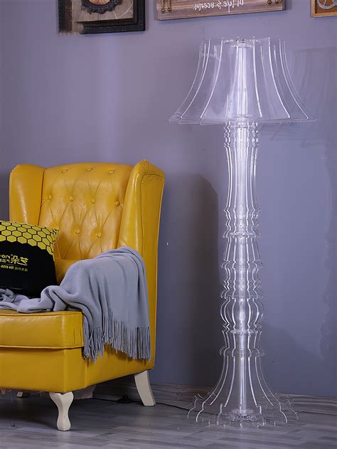 Josephine Table & Floor Lamp – Vakkerlight