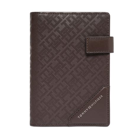 Tommy Hilfiger Lothian Men's Passport Case – BAGLINE