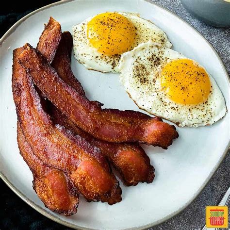 how to cook bacon in air fryer