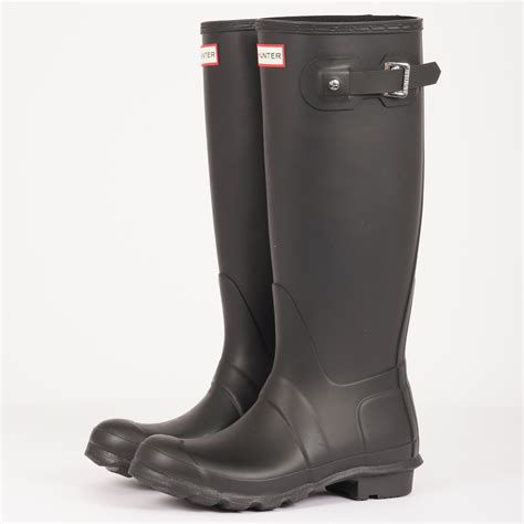 Hunter Womens Original Tall Wellington Boots (Black) at Dandy Fellow