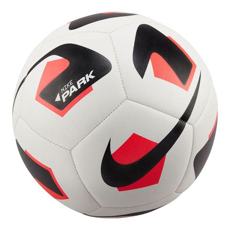 Nike Park Junior Soccer Ball - Size 3 | SportChek