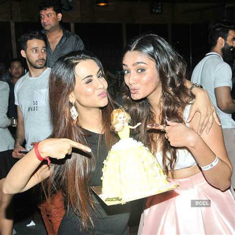 Tia Bajpai with Sana Khan at latter's birthday party, held at R- Adda ...