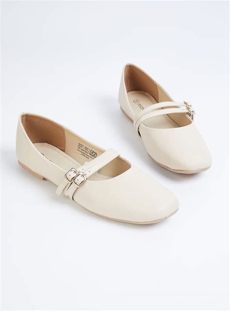 Buy Women Solid Mary Janes Online at just Rs. 799.0 - 1000015237255 ...