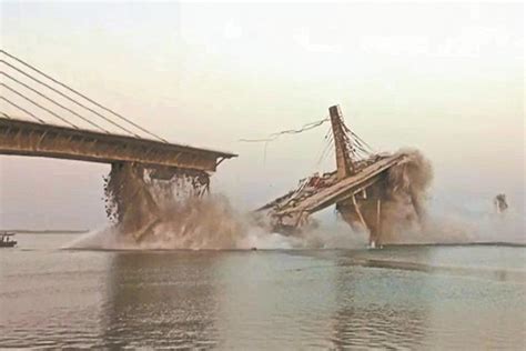 印度跨恒河 在建大桥又塌了 楚天都市报数字报