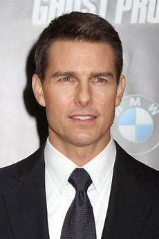 Tom Cruise Hairstyles by 10 Tom Cruise Haircuts That Became Iconic Cool S Hair Tom Cruise Hairstyles