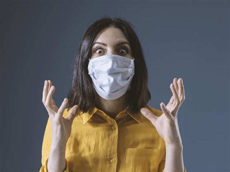 Do not crowd - Have coronavirus symptoms? Here's what to do and what ...