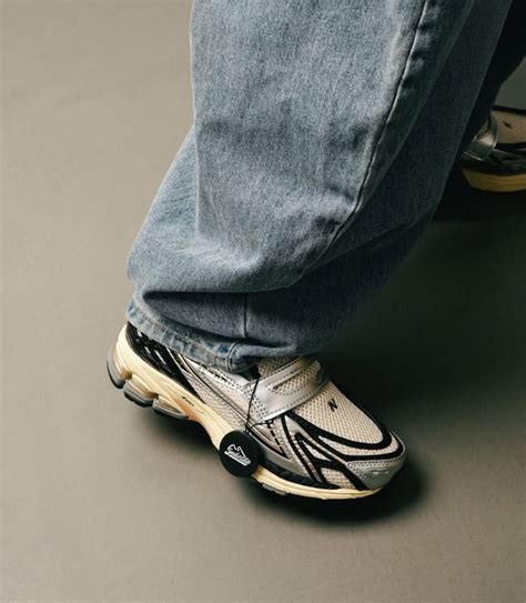 New Balance 1906L Silver Metallic Cream – First Copy Shoes