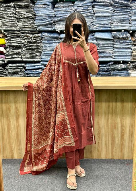 KURTA DUPATTA PAIR - HT233 – Vinayak Fashion