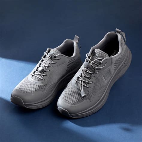 Buy Fila Shoes for Men & Women Online in India