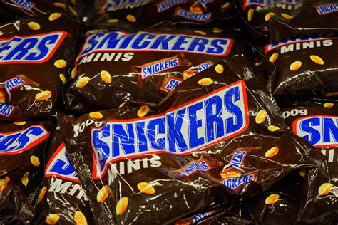 Snickers Bar Facts | Salad | Calories