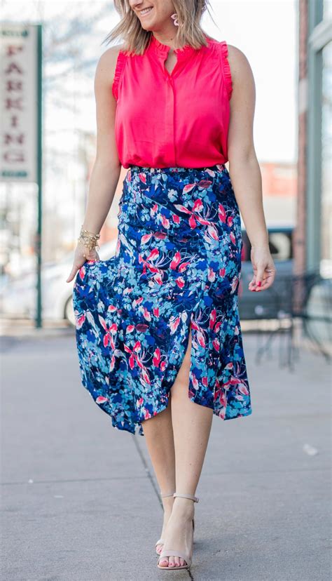 Plus Size Travel Clothes for Women: Vacation Wardrobe