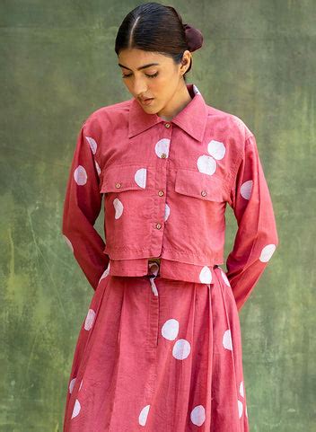 Sustainable Summer Shirts for Women Online In India| Nete – NETE.IN