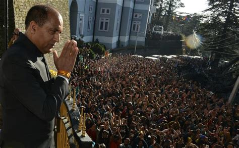State Government committed to resolve issues of outsource employees: CM