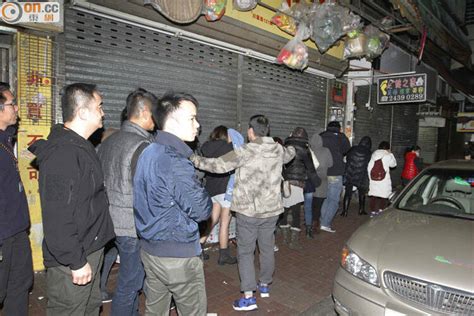 女店员提醒顾客保管财物 被小偷暴打[1]- 中国日报网