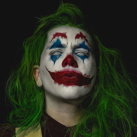 CLOWN WHITE Makeup by Mehron 65g | Face Paint World