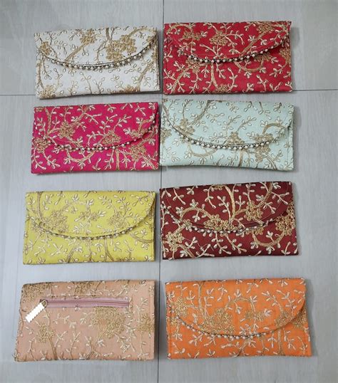 Lamansh - feel free to gift / Flower Jewellery & Wedding Accessories