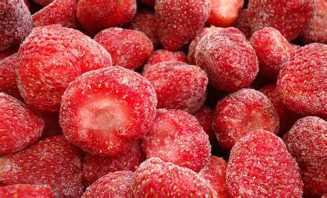 冻草莓怎么吃_冻了的草莓还能吃吗_苹果绿