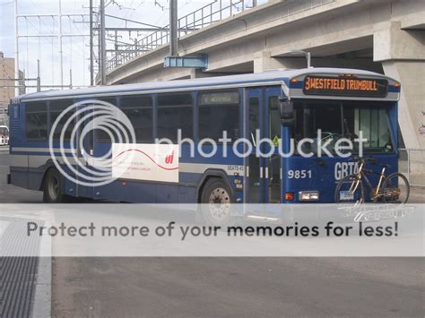 GBTA (Gretater Bridgeport Transit Authority) 9851 Photo by Dekatyou ...