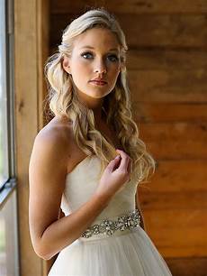 Country Vintage Wedding Hairstyles by 22 Country Chic Wedding Hairstyles For Hair Country Vintage Wedding Hairstyles