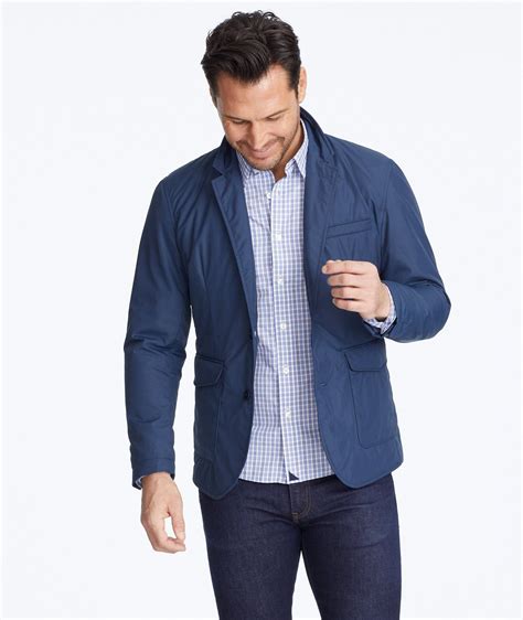 Travel Blazer Navy | UNTUCKit | Travel blazer, Sport jacket men, Mens ...