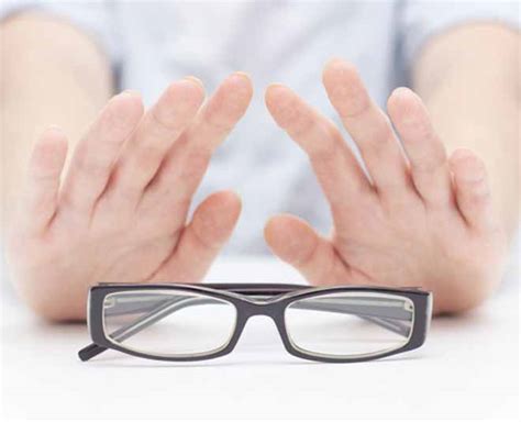 Home Remedies To Uplift Your Vision And Improve Your Eyesight | Herzindagi