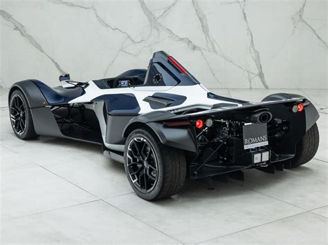 Used Bac Mono for sale | Blue Tinted Carbon & Pearlescent White