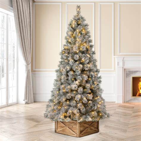 Glitzhome 7.5-ft Pre-lit Flocked Artificial Christmas Tree with White ...