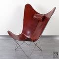Butterfly chair by Ferrari-Hardoy, Bonet and Kuchan - ZEITLOS – BERLIN