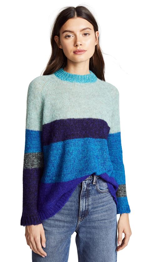 You're About to See Color-Block Sweaters Everywhere | Who What Wear