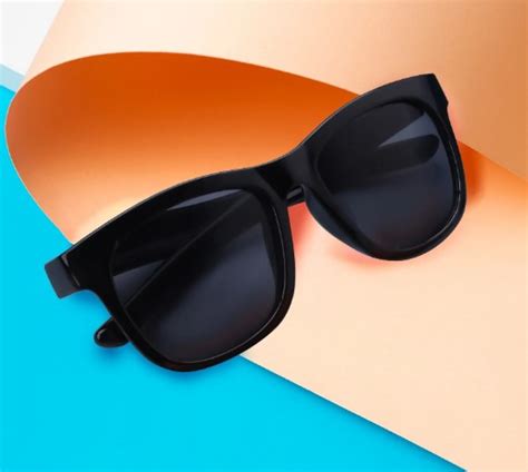 Spiky Rectangle UV Protected Sunglass - Black – Krazy Caterpillar