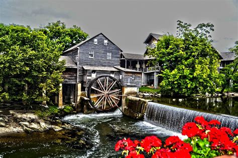 THE OLD MILL CANDY KITCHEN (2026) All You Need to Know BEFORE You Go ...