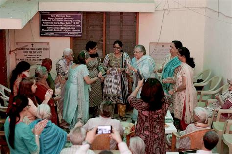 benefits of volunteering for seniors