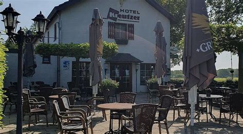 HOTEL KREUTZER (Heijenrath) - Lodge Reviews, Photos, Rate Comparison ...