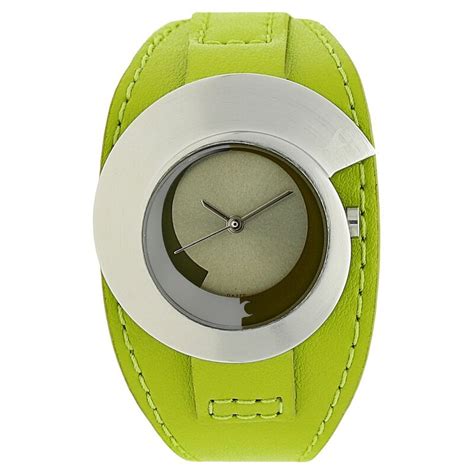 Buy Online Fastrack Quartz Analog Grey Dial Leather Strap Watch for ...