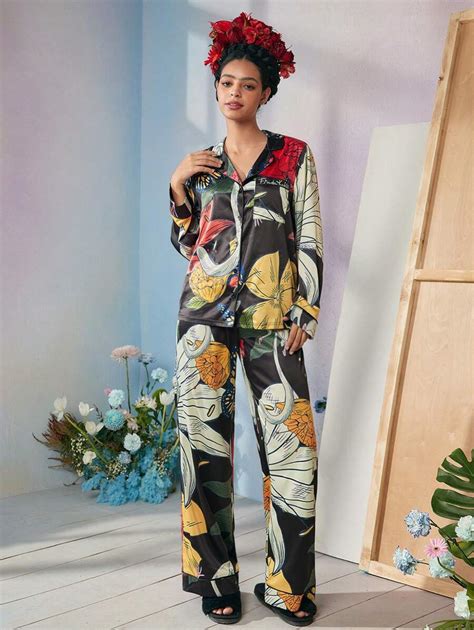 Frida Kahlo X SHEIN X Designer ISELACOS Floral Printed Satin Wide Leg ...