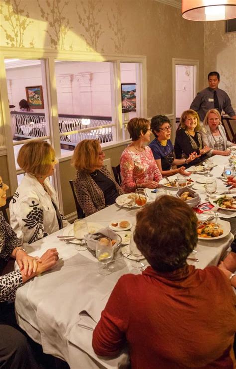 Restaurants with Goup Dining Options in South Bend, Indiana