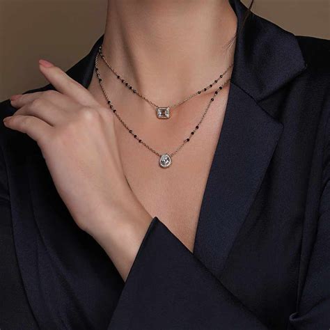 Octet Minimal Mangalsutra Pendant | Boldiful