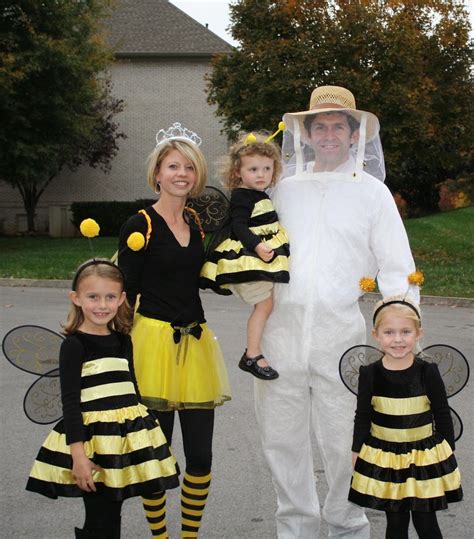 queen bee costume diy - Google Search | Queen bee costume, Family ...