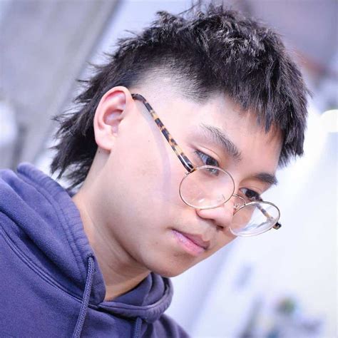 11 Modern Mullet Hairstyles for Men