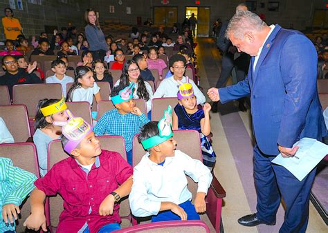 Dodson School receives Mayor's School Spotlight Award - Westfair ...