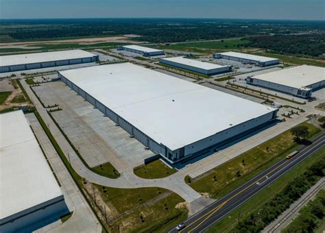 Amazon Warehouse In Brookshire Texas at Larry Yockey blog
