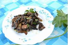 funghi chiodini come si cucinano funghi trifolati come cucinare i funghi in padella trifolati funghi chiodini come si cucinano funghi trifolati come cucinare i funghi in padella trifolati